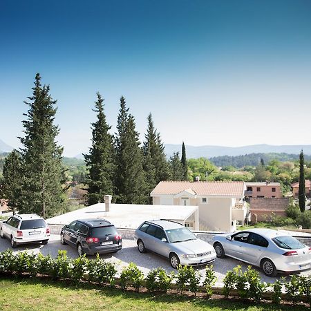 Apartments Sunny Hill Тиват Екстер'єр фото