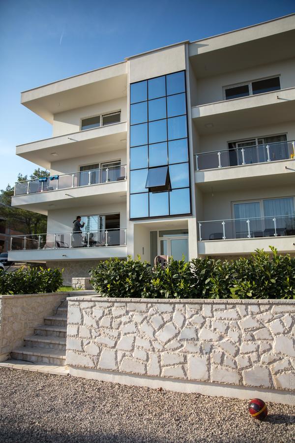 Apartments Sunny Hill Тиват Екстер'єр фото