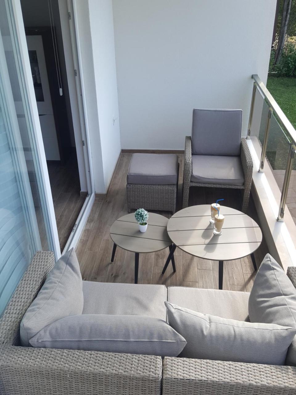 Apartments Sunny Hill Тиват Екстер'єр фото